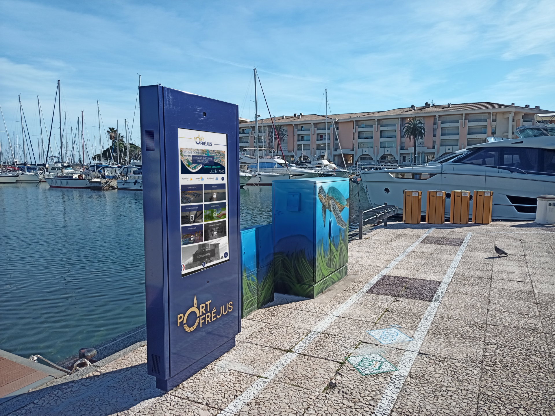 Totem Outdoor Port Frejus 2 2023