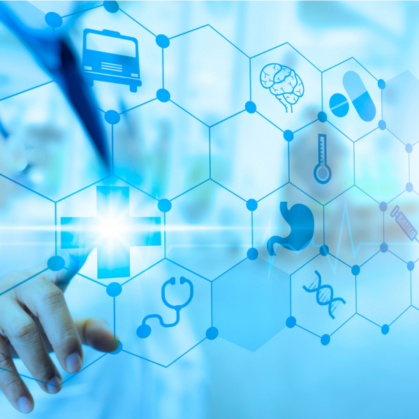 Medecin en train de toucher un écran Medecin en train de toucher un écran